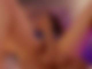 Renatta Cruz's Live Sex Cam Show