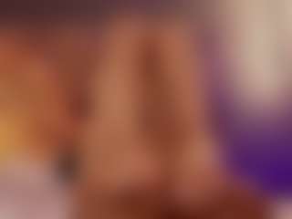 Renatta Cruz's Live Sex Cam Show