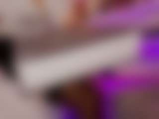 Renatta Cruz's Live Sex Cam Show