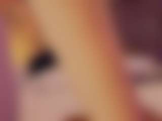 Renatta Cruz's Live Sex Cam Show