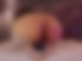 Live cam show with Renatta Cruz - Athletic Fetish on LiveSexCams6