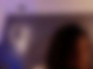 Live cam show with Renatta Cruz - Dildo Brown Hair on fuck-show.com