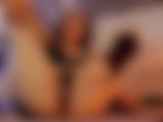Renatta Cruz's Live Sex Cam Show