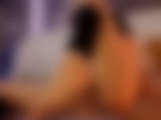 Renatta Cruz's Live Sex Cam Show