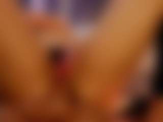 Renatta Cruz's Live Sex Cam Show