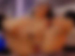 Renatta Cruz's Live Sex Cam Show