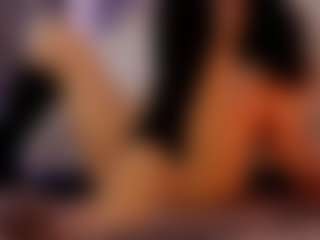 Renatta Cruz's Live Sex Cam Show
