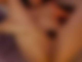 Renatta Cruz's Live Sex Cam Show