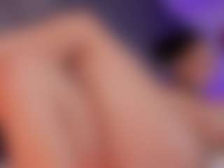 Renatta Cruz's Live Sex Cam Show