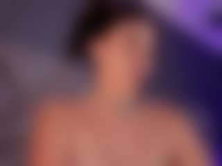 Renatta Cruz's Live Sex Cam Show