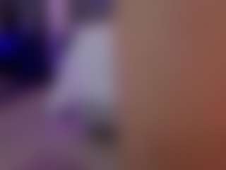 Renatta Cruz's Live Sex Cam Show