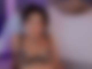 Renatta Cruz's Live Sex Cam Show