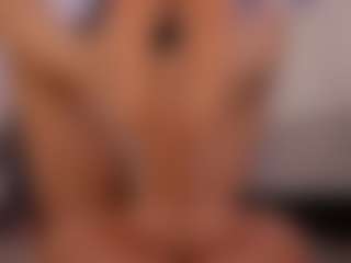 Renatta Cruz's Live Sex Cam Show