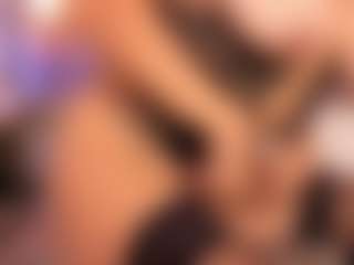 Renatta Cruz's Live Sex Cam Show