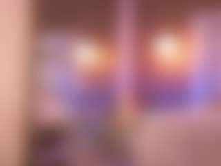 Renatta Cruz's Live Sex Cam Show