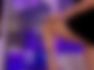 Live cam show with Renatta Cruz - Small Tits Brown Hair on fuklive.com