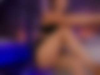 Renatta Cruz's Live Sex Cam Show