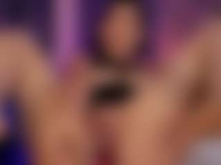 Renatta Cruz's Live Sex Cam Show