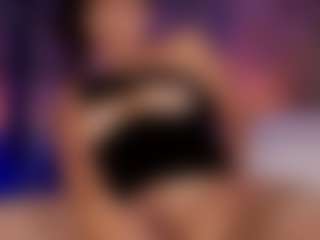 Renatta Cruz's Live Sex Cam Show