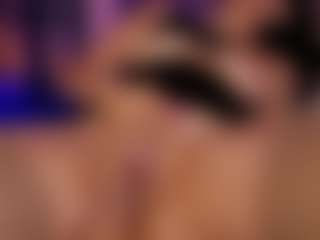 Renatta Cruz's Live Sex Cam Show