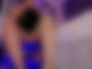 Renatta Cruz's Live Sex Cam Show