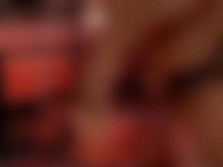 Renatta Cruz's Live Sex Cam Show