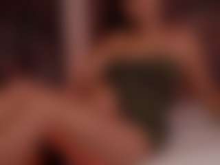 Renatta Cruz's Live Sex Cam Show