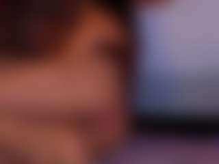 Live cam show with Renatta Cruz - Athletic Fetish on CamwithHer