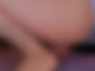 Renatta Cruz's Live Sex Cam Show