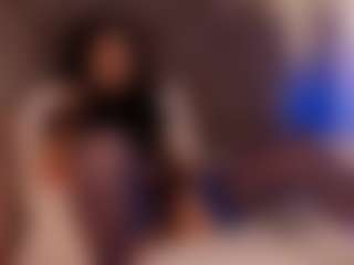 Renatta Cruz's Live Sex Cam Show