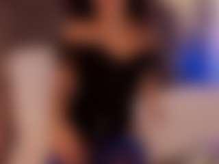 Renatta Cruz's Live Sex Cam Show