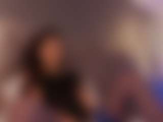 Live cam show with Renatta Cruz - Hairy Pussy on https://playwithruby.com