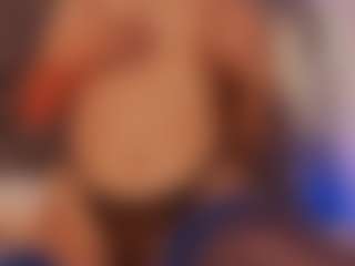 Renatta Cruz's Live Sex Cam Show