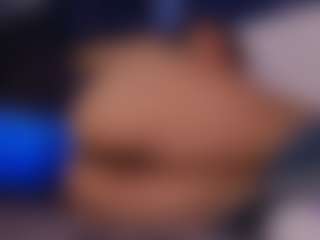Renatta Cruz's Live Sex Cam Show