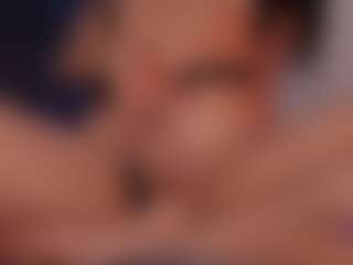 Renatta Cruz's Live Sex Cam Show