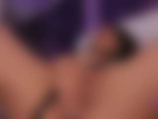 Renatta Cruz's Live Sex Cam Show
