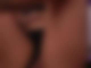 Renatta Cruz's Live Sex Cam Show