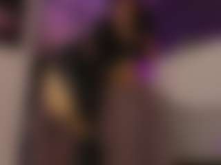 Renatta Cruz's Live Sex Cam Show