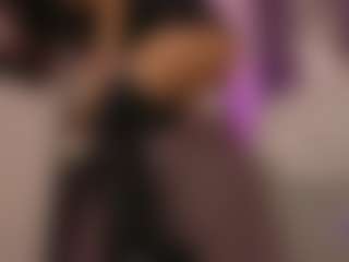 Renatta Cruz's Live Sex Cam Show