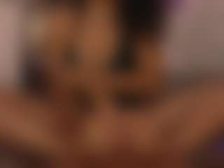Renatta Cruz's Live Sex Cam Show