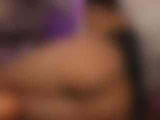 Renatta Cruz's Live Sex Cam Show