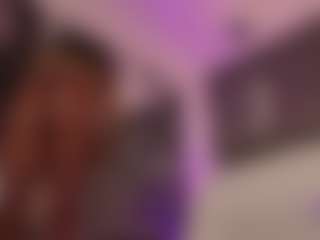 Renatta Cruz's Live Sex Cam Show