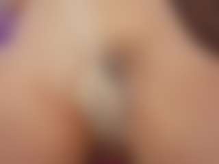 Renatta Cruz's Live Sex Cam Show