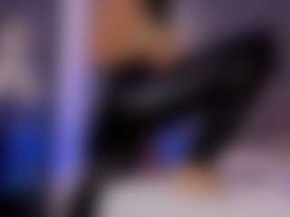 Renatta Cruz's Live Sex Cam Show