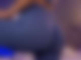 Renatta Cruz's Live Sex Cam Show