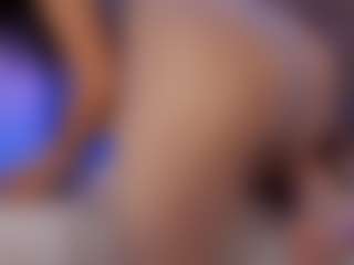 Live cam show with Renatta Cruz - Amateur Lovense on Milfs Live