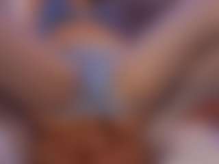 Renatta Cruz's Live Sex Cam Show