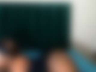 Live cam show with SASSY HLATSE - Public Ebony on Camiplay Live
