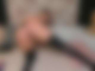 Live cam show with RubiReed - Middle Aged on Dare Cams