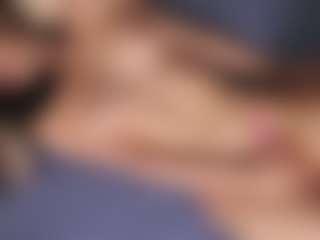 Live cam show with Sweet-Mistie - Skinny on Camsoda